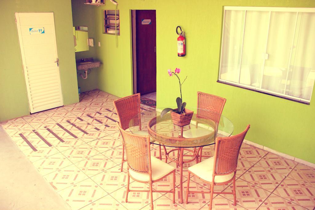 Iguassu Guest House Фос-ду-Игуасу Экстерьер фото